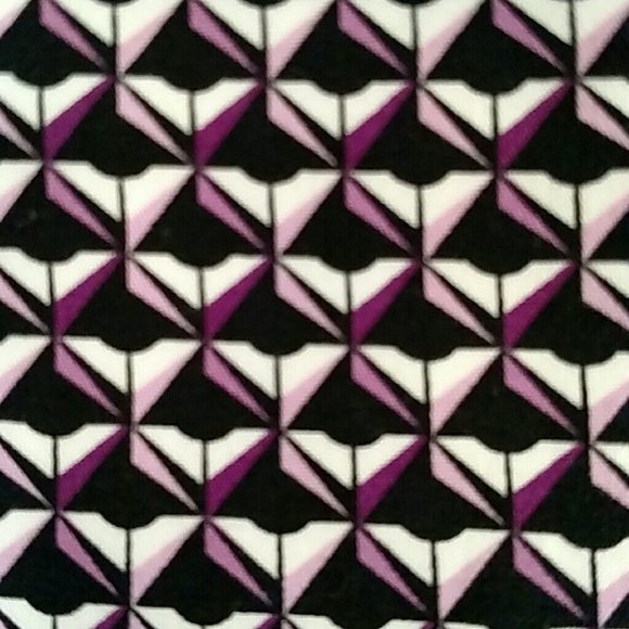 White House Black Market Geometric Pattern Black And Purple Dress Shorts Size 4 - Picture 4 of 7